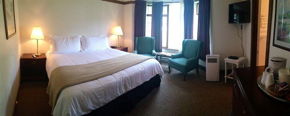 Maxwelton Braes Lodge & Golf Course Baileys Harbor Extérieur photo