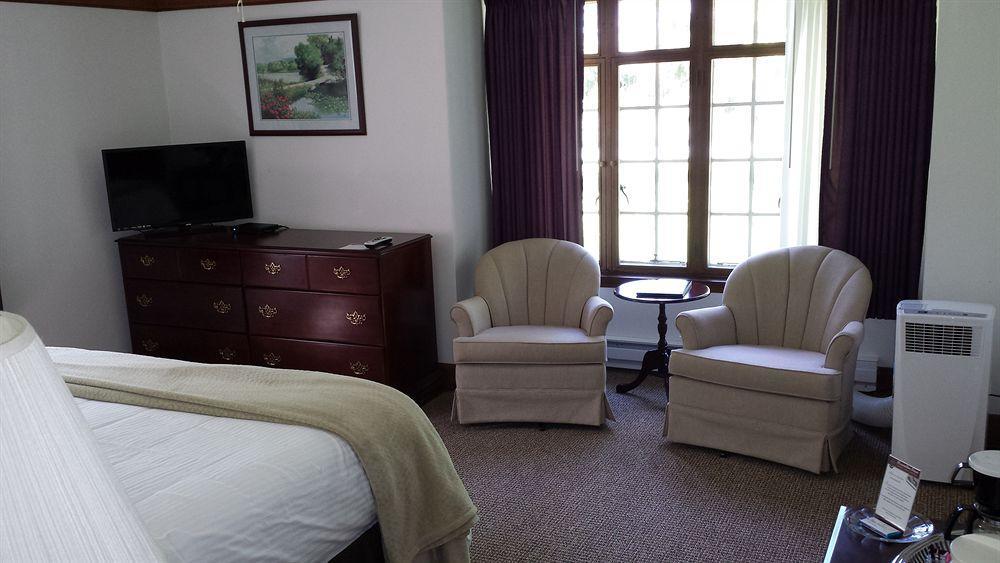 Maxwelton Braes Lodge & Golf Course Baileys Harbor Extérieur photo