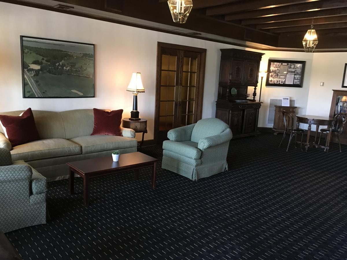 Maxwelton Braes Lodge & Golf Course Baileys Harbor Extérieur photo