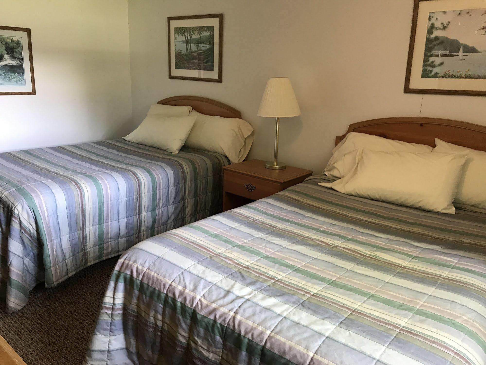 Maxwelton Braes Lodge & Golf Course Baileys Harbor Extérieur photo